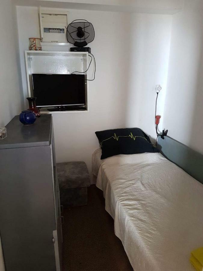 Drvenik, Apartman 1M From Sea درفينيك المظهر الخارجي الصورة